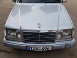 Mercedes Series (W124) foto 6