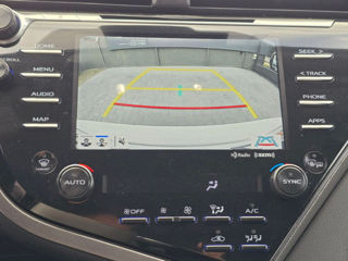 Toyota Camry фото 4
