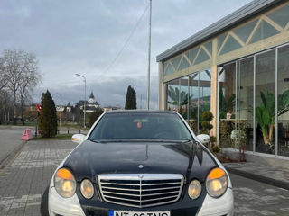 Mercedes E-Class foto 4