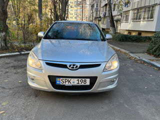 Hyundai i30 foto 2