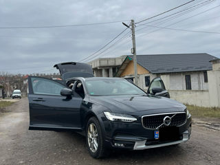 Volvo V90 Cross Country foto 2