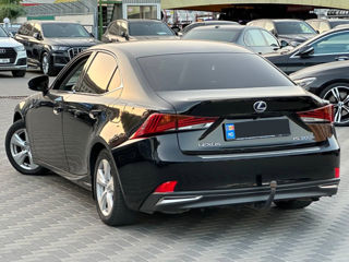 Lexus IS Series foto 3