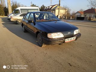 Ford Sierra foto 2