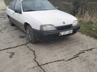 Opel Omega foto 3