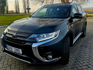 Mitsubishi Outlander foto 5