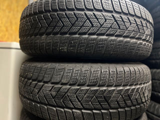 R17 235/65 Pirelli Scorpion Winter foto 3