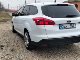 Ford Focus foto 3