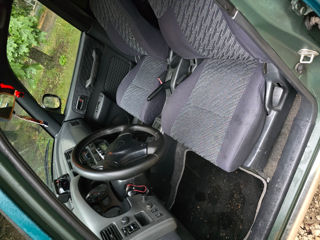 Toyota Rav 4 foto 5