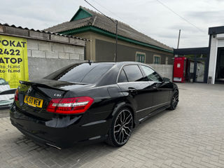 Mercedes E-Class