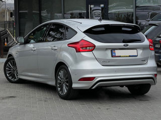 Ford Focus foto 5