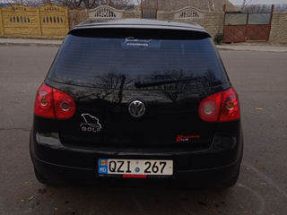 Volkswagen Golf foto 6