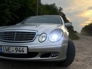 Mercedes E-Class foto 2