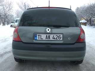 Renault Clio foto 4