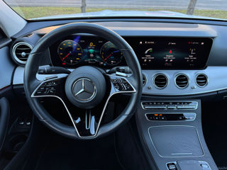 Mercedes E-Class foto 14