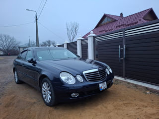 Mercedes E-Class foto 3