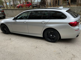 BMW 5 Series foto 7