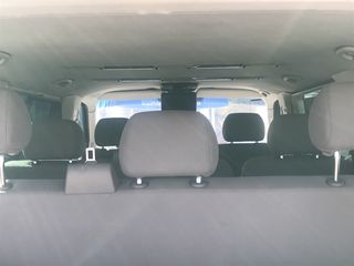 Volkswagen Caravelle foto 18