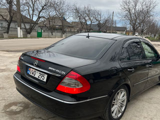 Mercedes E-Class foto 5