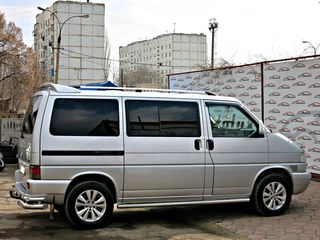 Volkswagen Multivan foto 2