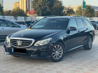 Mercedes E-Class foto 1