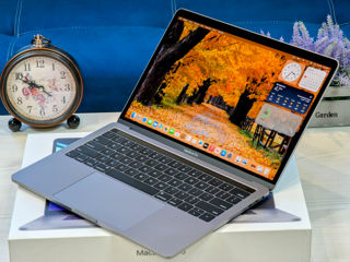 MacBook Pro 13 Retina 2019 (Core i5 8279u/8Gb Ram/256Gb SSD/Iris Graphics/269 Cycles/13.3" Retina) foto 3