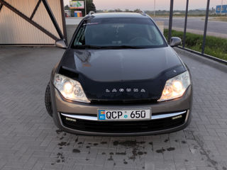 Renault Megane foto 1