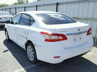 Nissan Sentra foto 2