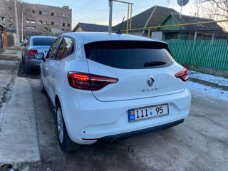 Renault Clio foto 2