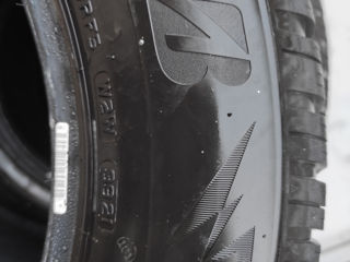 225/65 R17 Bridgestone foto 6