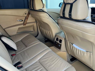 BMW 5 Series фото 4