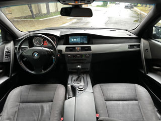 BMW 5 Series foto 6