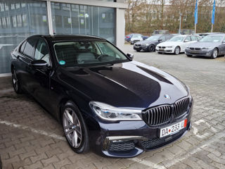 BMW 7 Series foto 3