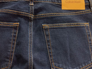 Calvin Klein Classic Tapered Fit Jeans