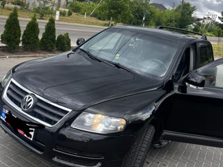 Volkswagen Touareg фото 1