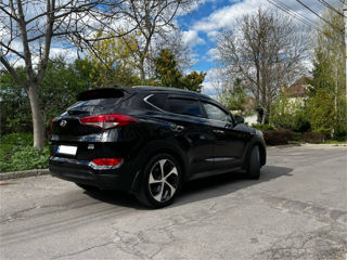 Hyundai Tucson foto 2