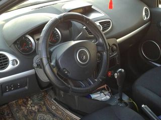 Renault Clio foto 5