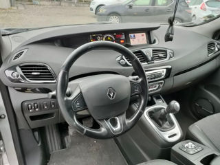 Renault Grand Scenic foto 13