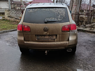 Volkswagen Touareg foto 4