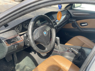 BMW 5 Series foto 6