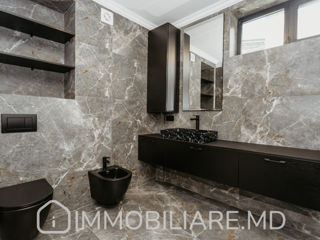 Townhouse cu 4 niveluri, or. Codru foto 10