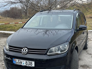 Volkswagen Touran foto 3