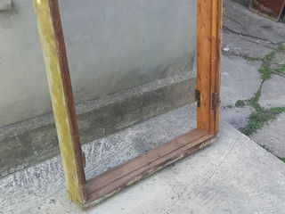 Cînd 4 ferestre din lemn natural
