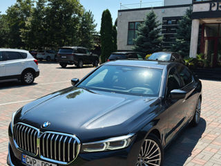 BMW 7 Series foto 2