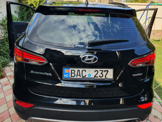 Hyundai Santa FE foto 1