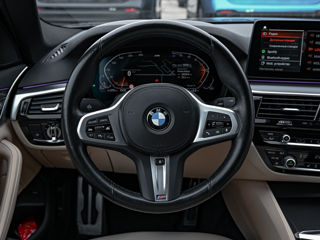 BMW 5 Series foto 11