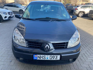 Renault Scenic foto 2