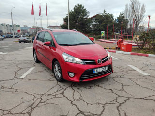 Toyota Verso foto 3