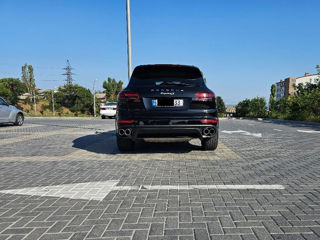 Porsche Cayenne foto 1