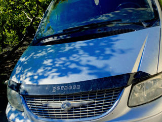 Chrysler Voyager фото 9