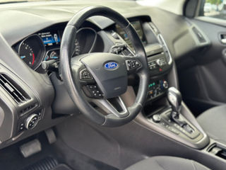 Ford Focus foto 8